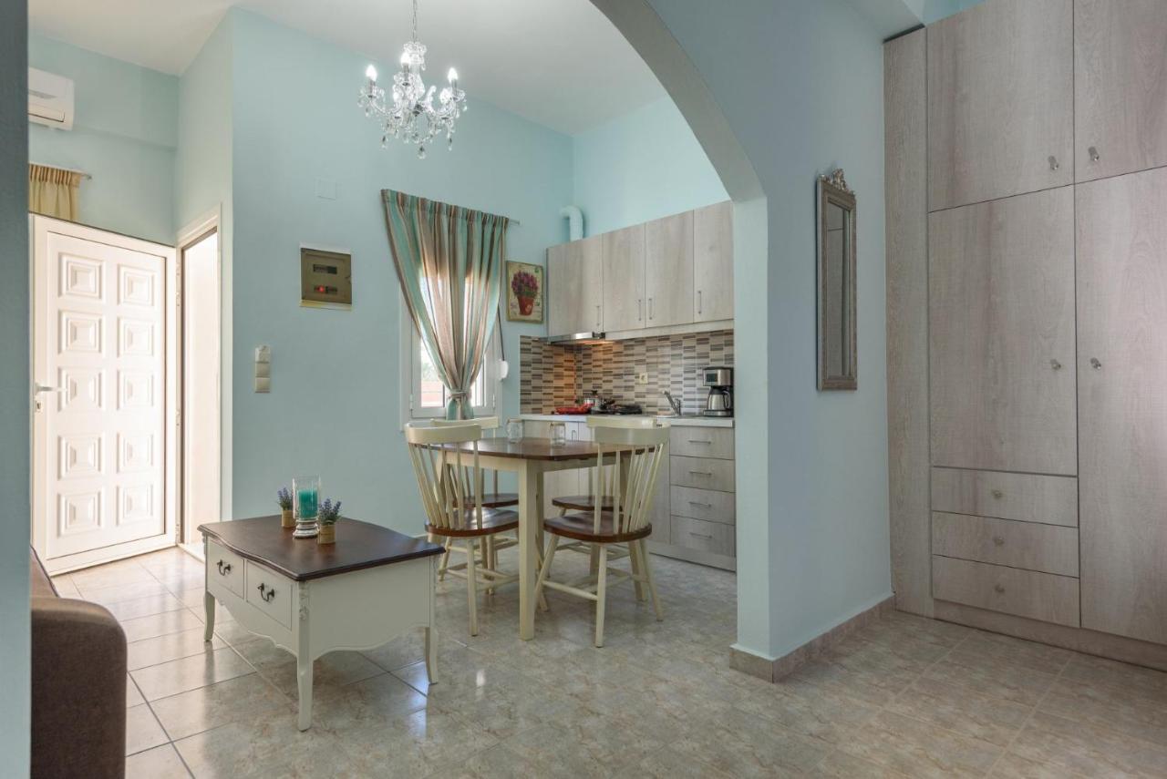 Spyros Apartments With Pool Kalamaki  Bagian luar foto