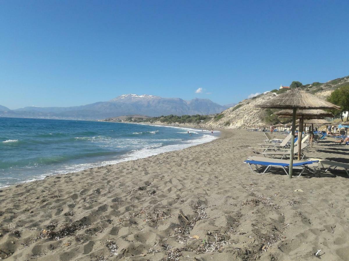 Spyros Apartments With Pool Kalamaki  Bagian luar foto